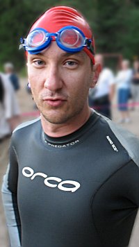 Hazor ennen triathlonkisan starttia